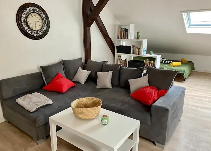 Authentic Loft - 10 Min To The City Center